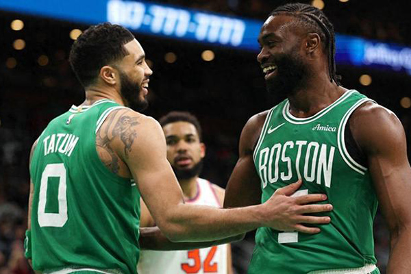 NBA东部格局洗牌：传统强队落势 <a href=/lanqiu/zhibode/heat/ target=_blank class=infotextkey>热火</a>异军突起